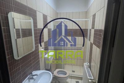 Spațiu comercial, de 72 mp, în Cetate - 3