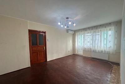 Apartament cu 2 camere semidecomandat în Nord