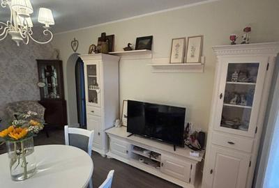 Apartament 3 camere. Darmanesti