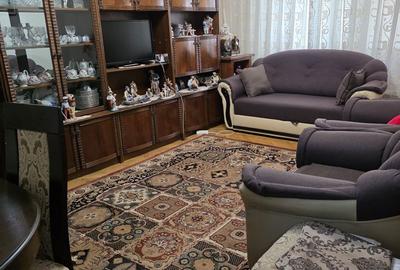 Apartament cu 4 camere decomandat în Traian - 6