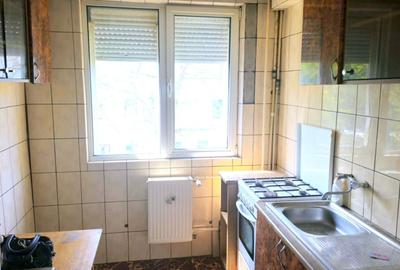 Apartament cu 3 camere semidecomandat, mobilat în Țiglina 1 - 12