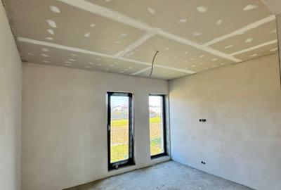 Casa noua, semifinisata aproape de ora?! - 2