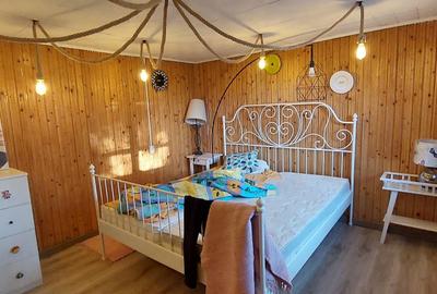 Casă cu 3 camere în Bobicești - 4