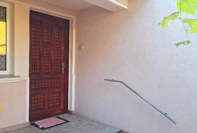 Casa zona centrala Constanta direct proprietar - 1