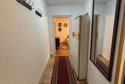 Apartament cu 3 camere în zona Craiter, COD 8263 - 7