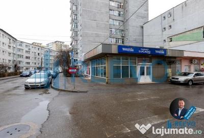 Spațiu comercial, de 53 mp, în Cornișa - 14