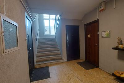 Apartament cu 2 camere semidecomandat în P-ța Unirii - 12