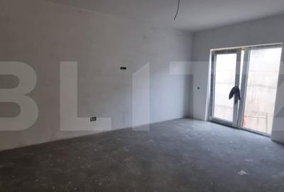 Apartament de vanzare, cu 2 camere, bloc nou, parcare si balcon - 8