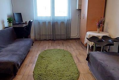 Garsonieră decomandată în Exterior Vest - 1