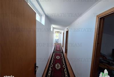 Casă cu 3 camere cu Canalizare în Central - 5