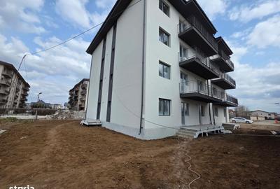 Apartament cu 2 camere decomandat în Fundeni