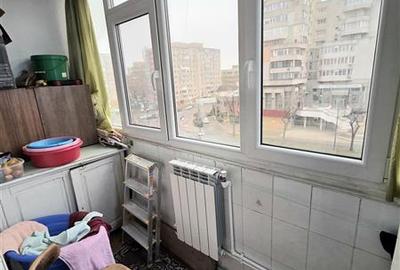 Apartament cu 3 camere decomandat în Casa de Cultură - 4