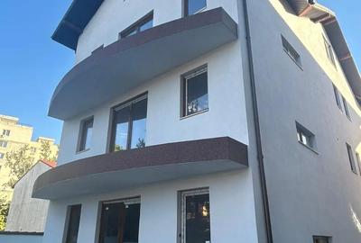 Casă cu 6 camere cu Teren 500 Mp în Titan - 3