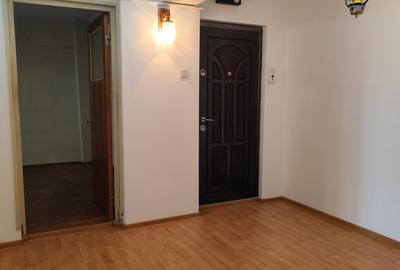 Vanzare  apartament  3 camere  Mazepa I - 4