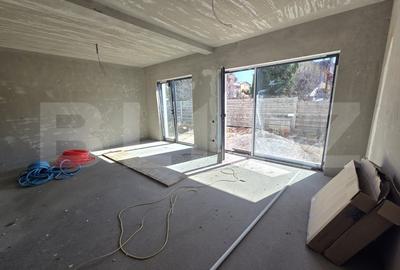 Duplex cu 6 camere cu Canalizare în Florești - 2