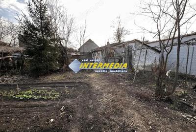 Casă cu 2 camere cu Teren 1242 Mp în Bărăbanț - 8