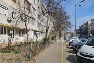Apartament cu 2 camere decomandat în Central - 2