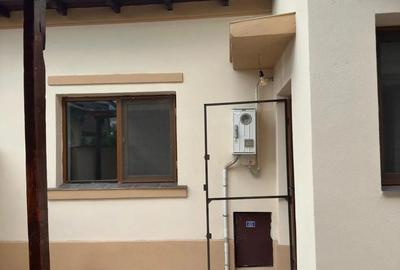 Casă cu 3 camere cu Teren 115 Mp în 13 Septembrie - 13