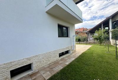 Casă cu 5 camere în Ostroveni - 4