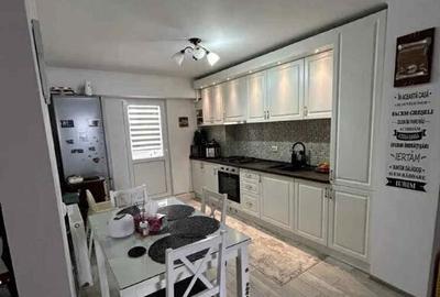 Apartament 3 camere, decomandat - zona Bartolomeu - 2