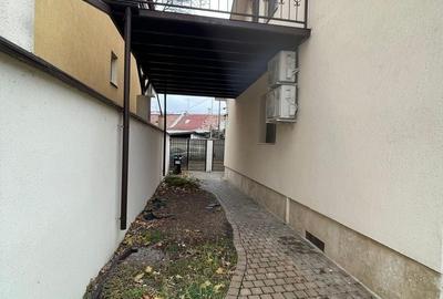 Casă cu 4 camere cu Canalizare în Ultracentral - 14