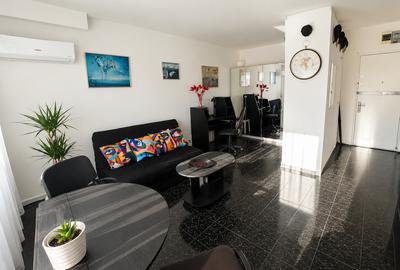 Apartament cu 2 camere semidecomandat în Sala Palatului