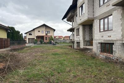 Casă cu 4 camere în Exterior Vest - 3