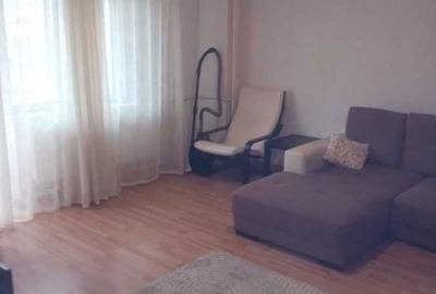 Apartament cu 3 camere decomandat în Tineretului - 2