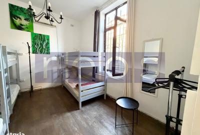 Casă cu 8 camere cu Canalizare în Plevnei - 1