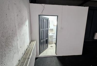 Spațiu comercial, de 180 mp, în Central - 7