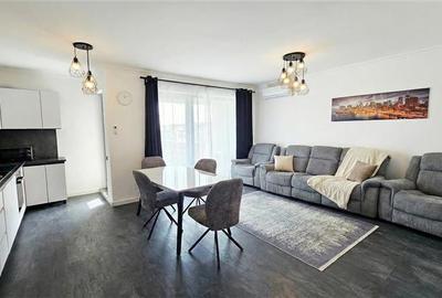 Apartament cu 3 camere semidecomandat, mobilat în Între Lacuri