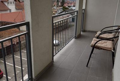 Apartament cu 2 camere decomandat în Lazaret - 1