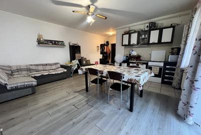 Apartament de 3 camere, 60 MP, gradina de 85 MP, str. Eroilor - 4