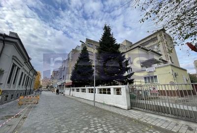 Birou, 3659 mp în Calea Călărașilor