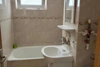 Apartament cu 2 camere semidecomandat în Craiovița Nouă - 4