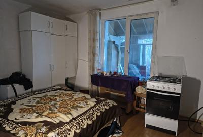 Apartament cu 3 camere decomandat în Central - 3