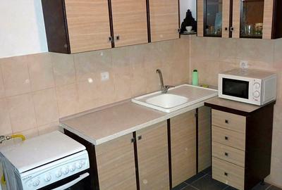 Apartament cu 2 camere semidecomandat în Decebal - 3
