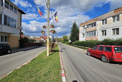 Apartament 2 Camere Săcele - Etaj 2, Bloc Izolat, Cheile la Agenție! - 3