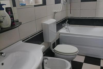 Casă cu Teren 865 Mp în Est - 11