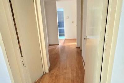 Apartament cu 4 camere în Central - 13