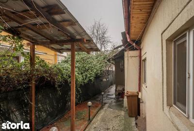 Casă cu 3 camere cu Canalizare în Parcul Carol - 14