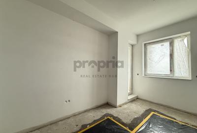 Apartament cu 3 camere decomandat în Tractorul - 5