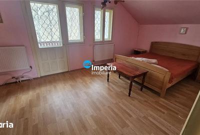 Casă cu 4 camere cu Teren 573 Mp în Bârnova