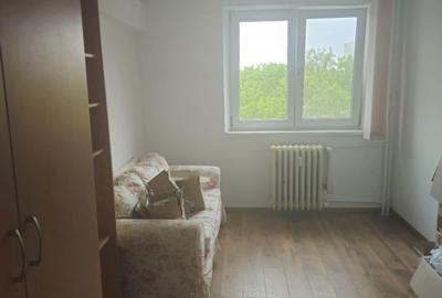 Apartament cu 3 camere semidecomandat în Pajura - 5