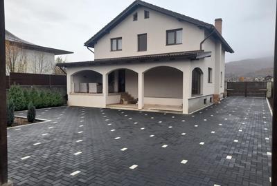 Casă individuală cu 5 camere cu Canalizare în Micești - 2