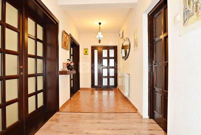 Casă cu 5 camere cu Teren 1400 Mp în Aroneanu - 6