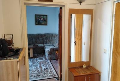 Apartament cu 4 camere decomandat, 90 mp, zona Titulescu - 5
