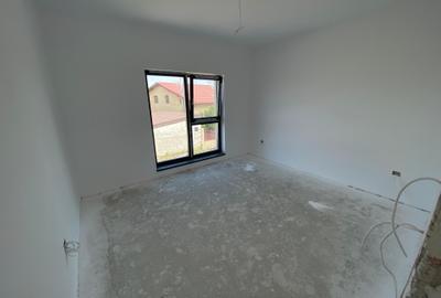 Case individuale cu 4 camere. Teren 400 mp. Comision 0 - 15