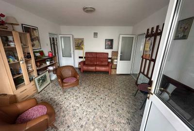 Apartament cu 2 camere semidecomandat în Central - 4