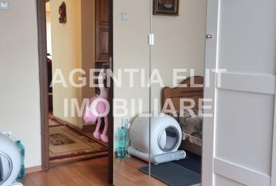 Apartament cu 3 camere decomandat, mobilat în Central - 5